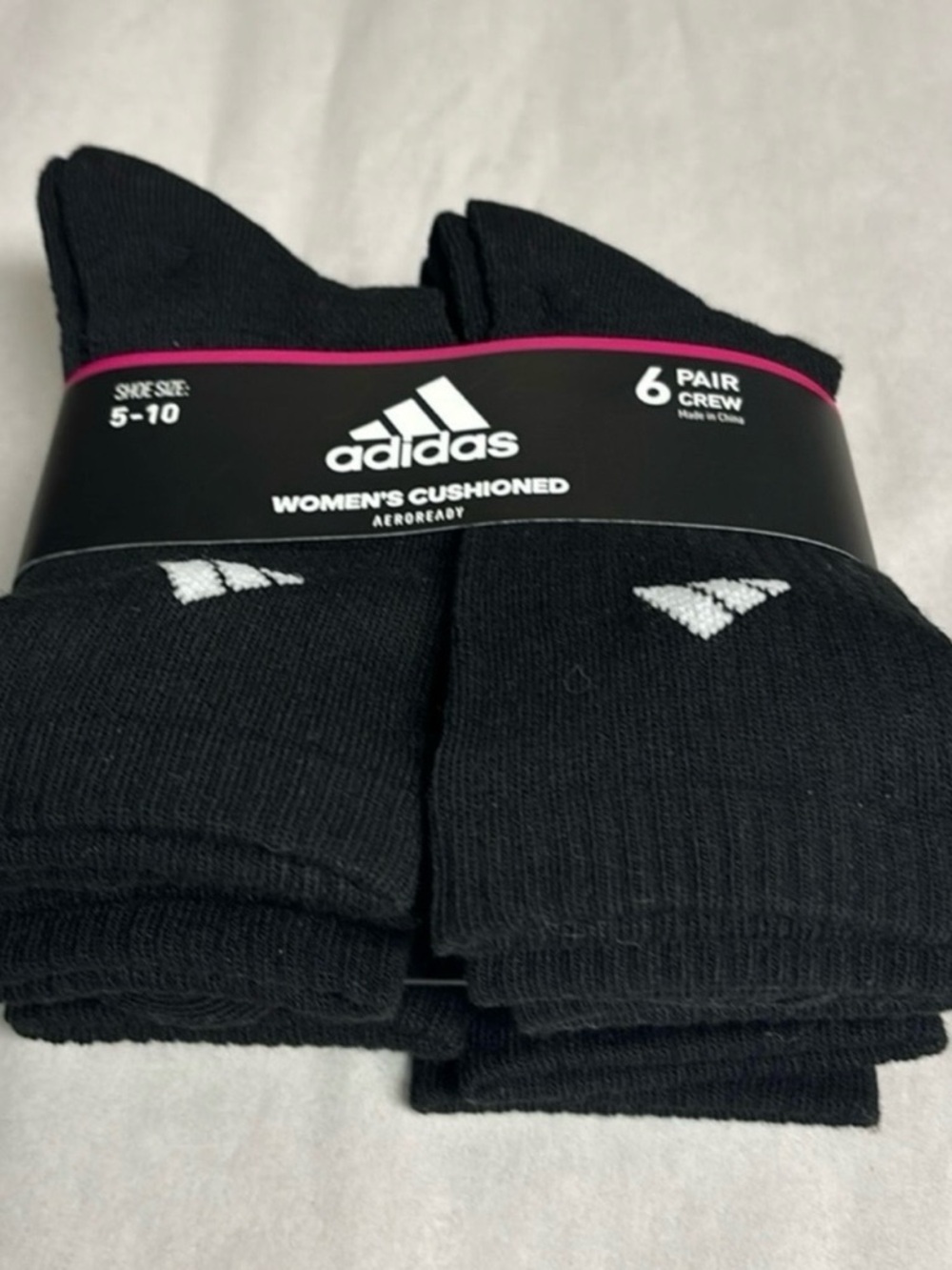 New Adidas Socks Women’s 6 Pair Black Cushioned Aeroready Crew Casual Activewear - Picture 2 of 13